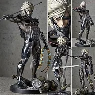 駿河屋 - 【買取】雷電 「METAL GEAR RISING REVENGEANCE -メタルギア