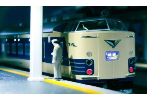 カトー 581系 (スリットタイフォン) 7両基本セット 10-1717 (鉄道模型 カトー 581系 (スリットタイフォン) 7両基本セット 10-1717 (鉄道模型