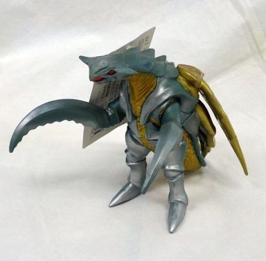 骨翼超獣 バジリス 「ウルトラマンティガ・ウルトラマンダイナ&ウルトラマンガイア 超時空の大決戦」 ウルトラ怪獣シリーズ128