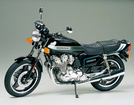 タミヤ 1/6 オートバイシリーズ 16020 ホンダ CB750F (模型) 価格比較 タミヤ 1/6 オートバイシリーズ 16020 ホンダ CB750F (模型) 価格比較