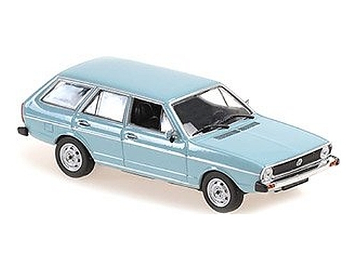 ミニカー 1/18 フォルクスワーゲン パサート PASSAT ブルー