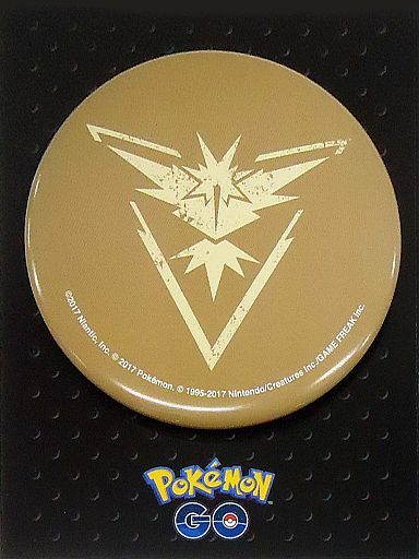 駿河屋 中古 Pokemon Go チームインスティンクト 缶バッジ ポケットモンスター ポケモンセンター限定 バッジ ピンズ