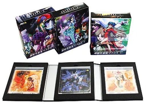 駿河屋 - 【買取】不備有)超時空要塞マクロス DVD-BOX 全3BOXセット