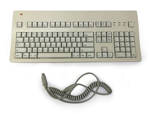 駿河屋 -<中古>Apple Extended Keyboard II[M3501]（その他PCパーツ）