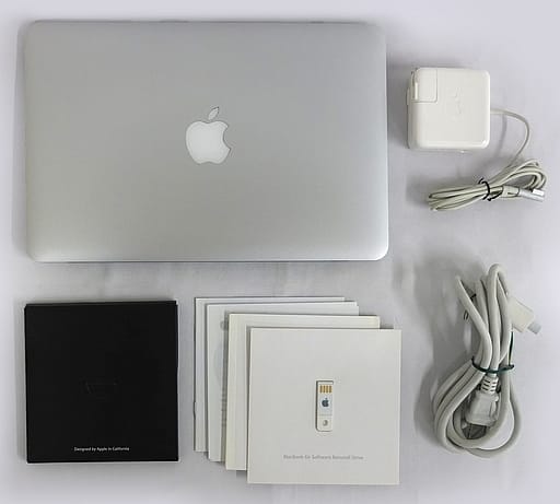 【MacOS/Windows】Apple MacBookAir A1370ノート