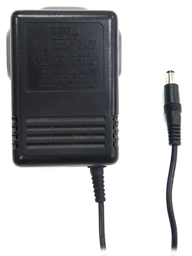 上品】 SEGA GENESIS NOMAD 本体・ACアダプター 携帯用ゲーム本体 上品】 SEGA GENESIS NOMAD 本体・ACアダプター 携帯用ゲーム本体