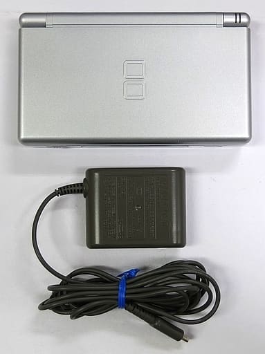希少品 DS Lite プレミアムシルバー クラブニンテンドー限定 匿名配送 希少品 DS Lite プレミアムシルバー クラブニンテンドー限定 匿名配送