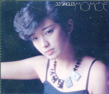 駿河屋 -<中古>山口百恵 / 33 SINGLES MOMOE(邦楽) 駿河屋 -<中古>山口百恵 / 33 SINGLES MOMOE(邦楽)