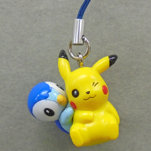 駿河屋 中古 ピカチュウ ポッチャマ 通常彩色ver ポケットモンスター ダイヤモンド パール ポケモンストラップ ゲットプラチナ バージョン2 ストラップ