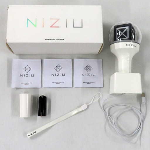 カテゴリ NiziUオフィシャルライトスティックの通販 勘次郎's shop