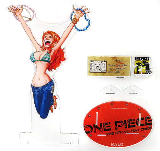 ONE PIECE　アクリルGIGAフィギュア 限定品\nナミ　ウタ　\n２個セット