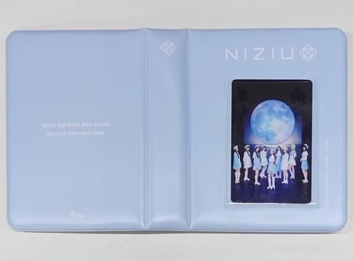 駿河屋 -<中古>NiziU フォトカードケース NiziUデビュー2周年記念