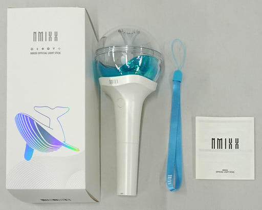 NMIXX OFFICIAL LIGHT STICK(ペンライト) NMIXX OFFICIAL LIGHT STICK(ペンライト)