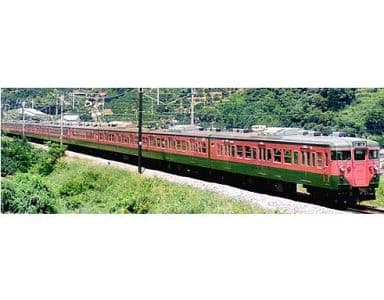 駿河屋 -<新品/中古>1/150 国鉄 113系2000番代近郊電車(湘南色) 基本4