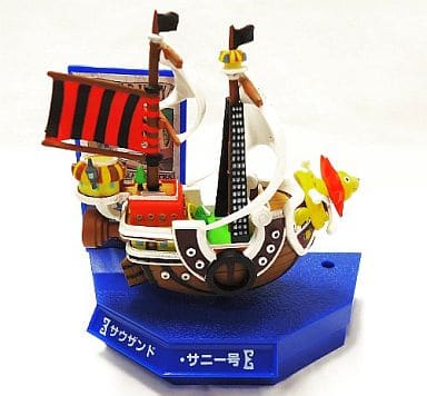 駿河屋 中古 サウザンド サニー号 麦わら海賊団 ワンピース Super Ship コレクション トレーディングフィギュア