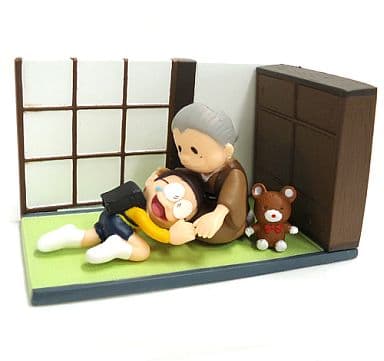 駿河屋 中古 おばあちゃんのおもいで コミックテイストフィギュア 第2弾 ドラえもんだらけ編 トレーディングフィギュア