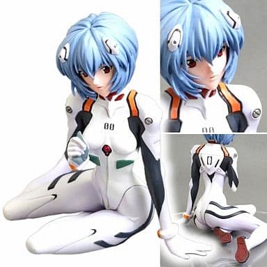 駿河屋 -<中古>emotion style 1/8 綾波レイ「ヱヴァンゲリヲン新劇場版