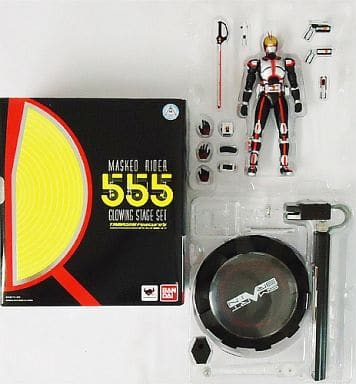 駿河屋 -<中古>S.H.Figuarts 仮面ライダーファイズ GLOWING STAGE SET