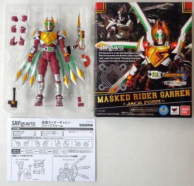 駿河屋 中古 S H Figuarts 仮面ライダーギャレン ジャックフォーム 仮面ライダー剣 ブレイド 魂ウェブ商店限定 フィギュア