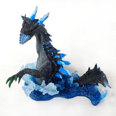 駿河屋 -<中古>ラギアクルス希少種 「モンスターハンター」 DXF