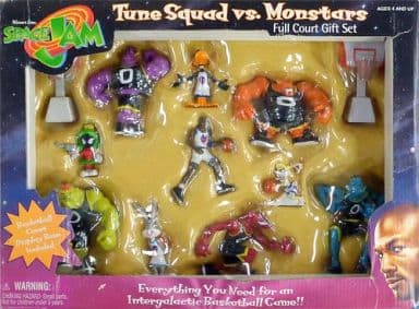 Space Jam '96 Tune Squad Vs. Monstars Full Court Gift Set Figure