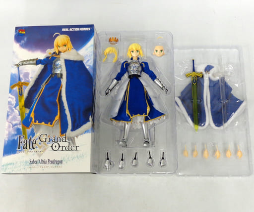 新品 RAH Fate/Grand Order FGO セイバーアルトリア