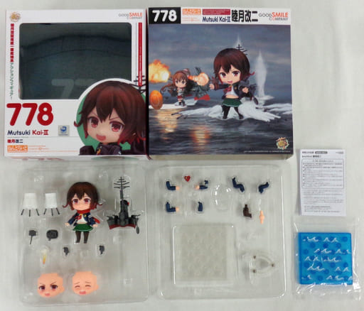 駿河屋 中古 特典付き ねんどろいど 睦月改二 艦隊これくしょん 艦これ Goodsmile Online Shop限定 フィギュア