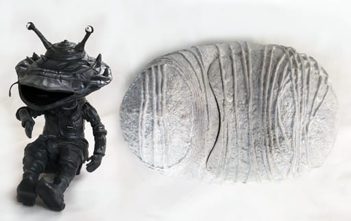 カネゴンの繭(モノクロ版) 「ウルトラQ」 大怪獣シリーズ PVC製塗装済み完成品 トイザらス限定 カネゴンの繭(モノクロ版) 「ウルトラQ」 大怪獣シリーズ PVC製塗装済み完成品 トイザらス限定