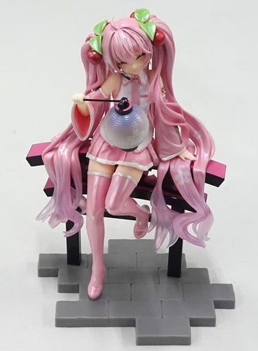 駿河屋 -<中古>桜ミク 「キャラクター・ボーカル・シリーズ01 初音ミク ...