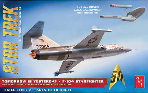 1/48 `宇宙暦元年7.21` アメリカ空軍 F-104 スターファイター ＆ 1/2500 U.S.S.エンタープライズ 「スタートレック 宇宙大作戦」 [AMT953]
