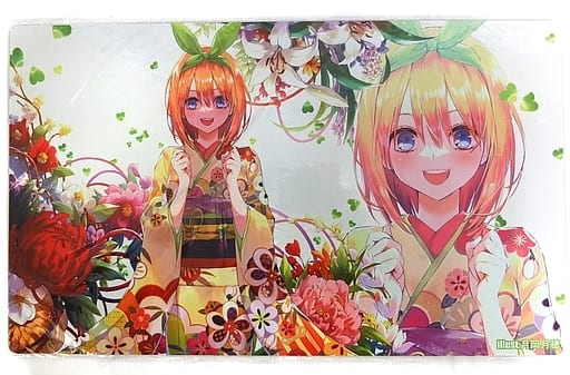 △RR1 五等分の花嫁 集合 ペンキ セルゲーム プレイマット デスクマット