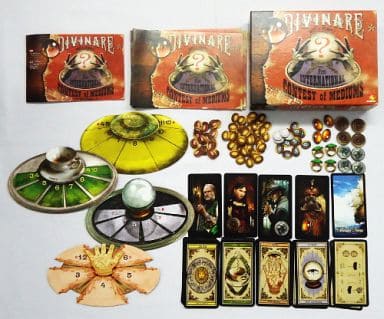 ディヴィナーレ 倫教の霊媒師 DIVINARE 日本語訳付き ASMODEE 内容物