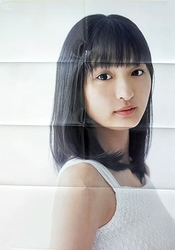 駿河屋 -<中古>B2ポスター(八つ折) 遠藤さくら(乃木坂46) CM NOW Vol