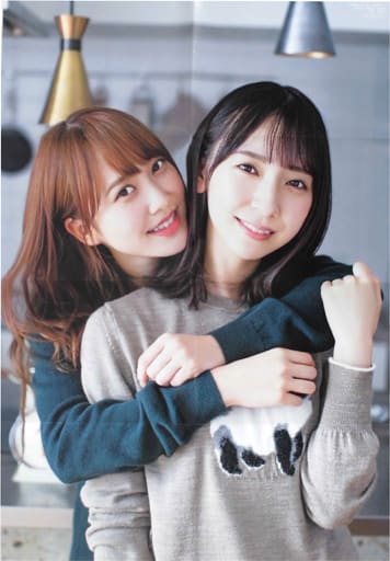 駿河屋 -<中古>B2両面ポスター(ハつ折) 加藤史帆&金村美玖(日向坂46