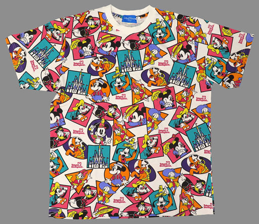 駿河屋 -<中古>総柄(レトロデザイン) Tシャツ フルカラー Lサイズ 駿河屋 -<中古>総柄(レトロデザイン) Tシャツ フルカラー Lサイズ
