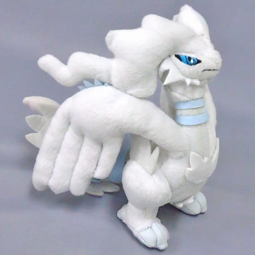 貴重品　ポケモンぬいぐるみ　レシラムぬいぐるみ　タカラトミー