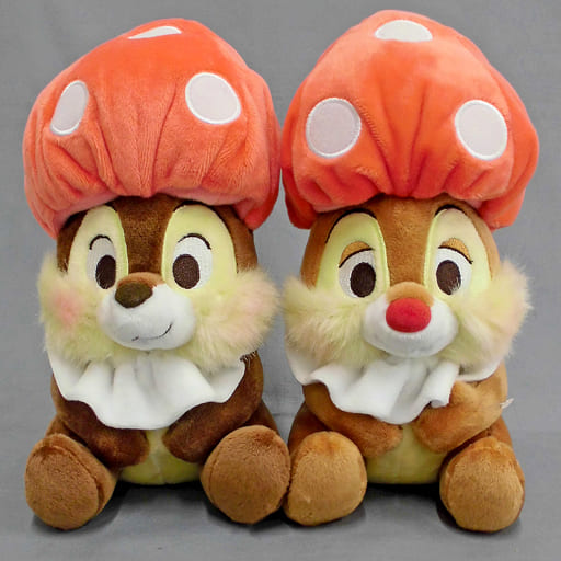 駿河屋 中古 チップ デール きのこ ぬいぐるみ 2体セット Chip N Dale Organic Party チップとデール ディズニーストア限定 ぬいぐるみ