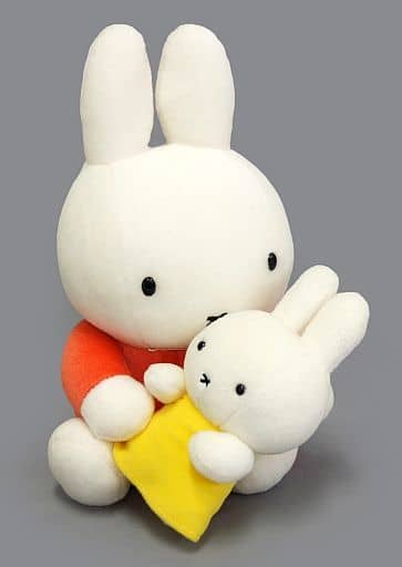 駿河屋 -<中古>ミッフィーとあかちゃん ぬいぐるみ(M) 「ミッフィー