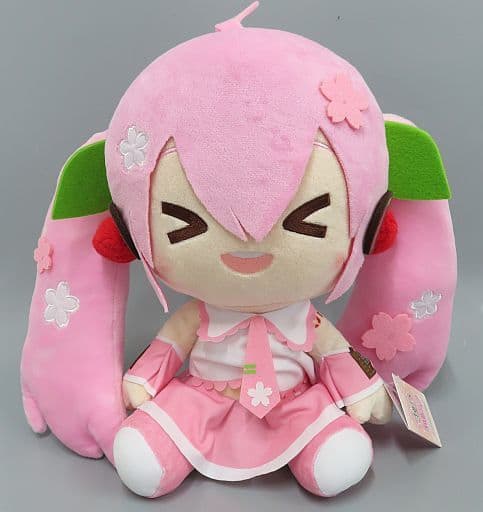 新品　桜ミク　ＢＩＧぬいぐるみ　デフォルメｖｅｒ．　にっこり　初音ミク