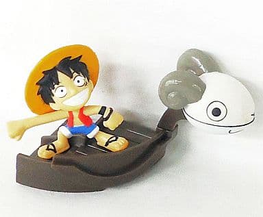 駿河屋 中古 1 ルフィ 船首 ワンピース チョコスナック アクションポーズコレクション 空島編 トレーディングフィギュア