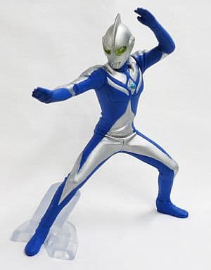 駿河屋 中古 ウルトラマンコスモス Hdm創絶 ウルトラマン 輝く希望の光編 トレーディングフィギュア