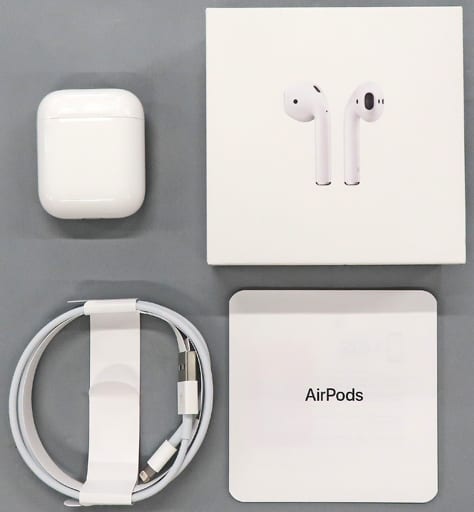 駿河屋 -<中古>アップル Bluetoothワイヤレスイヤホン AirPods (第2