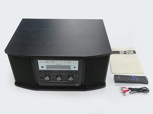 ＴＥＡＣ　ターンテーブル付きＣＤレコーダー／ラジオ　ＧＦ－３５０