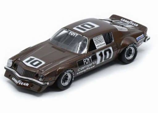 正規品】 Casey's ミニカー 1/18 General [A1822009] #21 Brown Brian