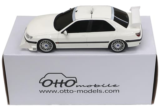 駿河屋 -<新品/中古>1/18 Peugeot 406 TAXI(ホワイト) [OT169UVI