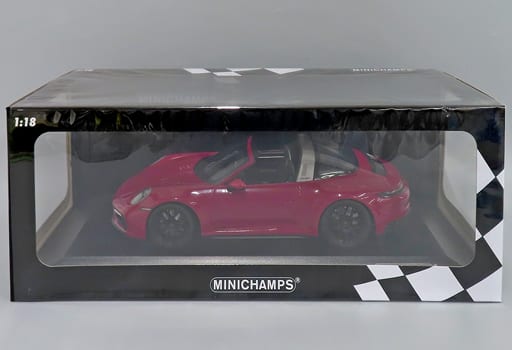 1/43 ミニチャンプス ポルシェ 911 992 タルガ 4 GTS レッド