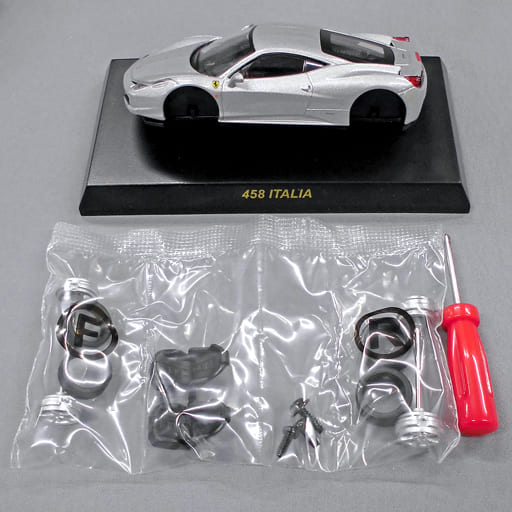 駿河屋 -<中古>1/64 フェラーリ 458 ITALIA(シルバー) 「フェラーリ ...