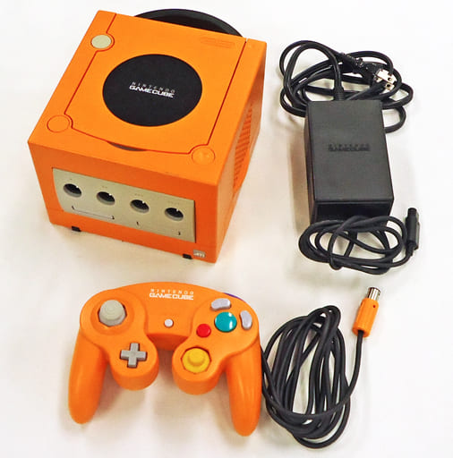 【極美品・完品】 NINTENDO  GAMECUBE ゲームキューブ　オレンジ