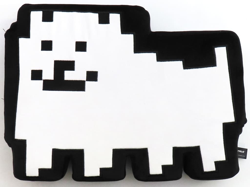 駿河屋 中古 うざいイヌ ぬいぐるみクッション Undertale アンダーテール クッション 抱き枕 本体 駿河屋 中古 うざいイヌ ぬいぐるみクッション Undertale アンダーテール クッション 抱き枕 本体