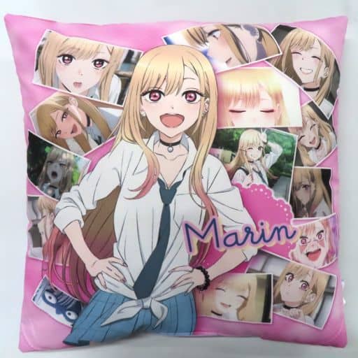 駿河屋 -<中古>喜多川海夢 プレミアムクッション 「その着せ替え人形は 駿河屋 -<中古>喜多川海夢 プレミアムクッション 「その着せ替え人形は